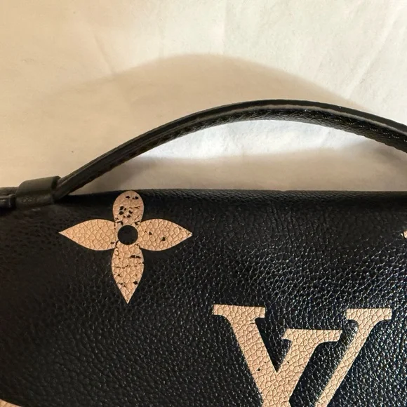 Louis Vuitton Noir/Beige Pochette Métis - Picture 7 of 15